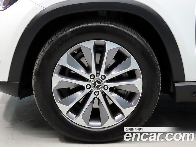 Mercedes-Benz GLE-Class GLE300d 4MATIC