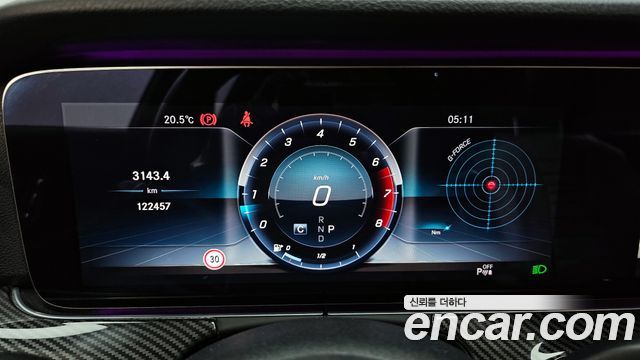 Mercedes-Benz E-Class E200 Avantgarde