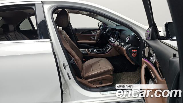 Mercedes-Benz E-Class E200 Avantgarde