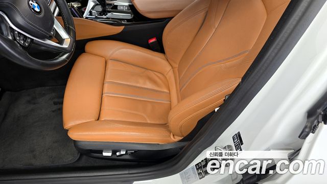 BMW 5-Series 530i xDrive M Sport Package
