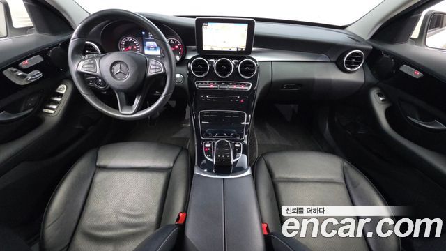 Mercedes-Benz C-Class C200