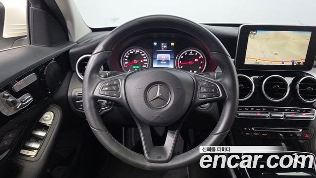 Mercedes-Benz C-Class C200
