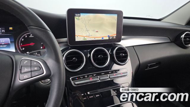 Mercedes-Benz C-Class C200
