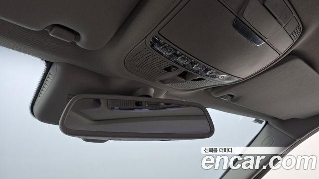 Mercedes-Benz C-Class C200
