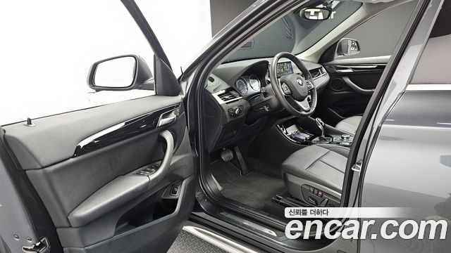 BMW X1 xDrive 20i xLine