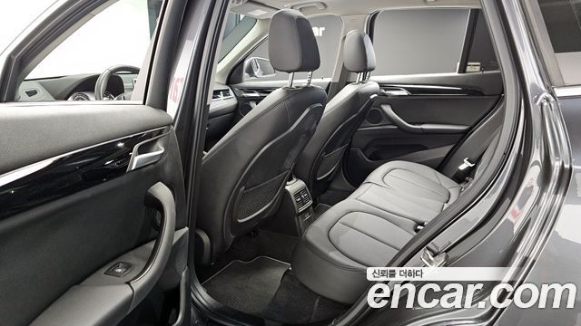 BMW X1 xDrive 20i xLine