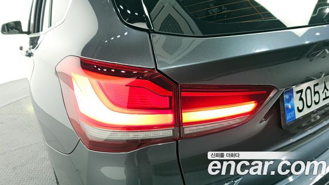 BMW X1 xDrive 20i xLine