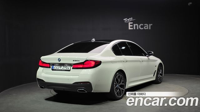 BMW 5-Series 530e M Sport
