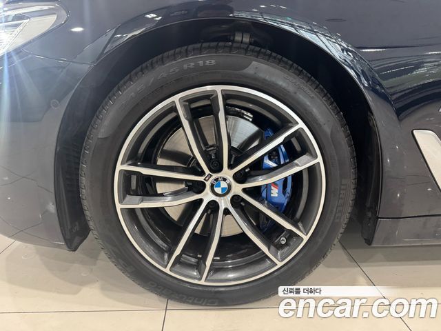 BMW 5-Series 520i M Sport