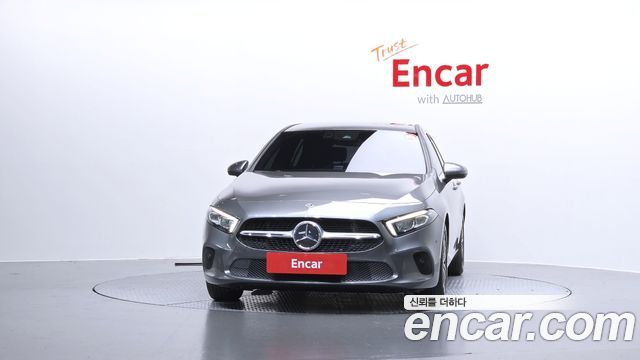 Mercedes-Benz A-Class A220 Hatchback