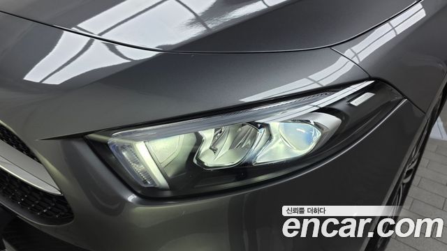 Mercedes-Benz A-Class A220 Hatchback