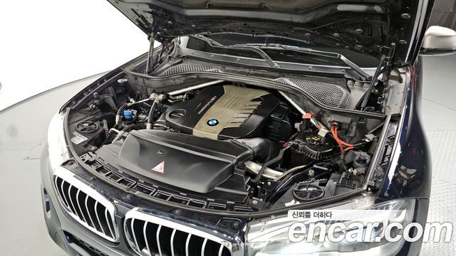 BMW X6 M50d