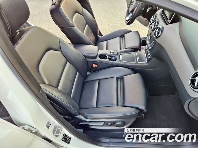 Mercedes-Benz B-Class B200 d