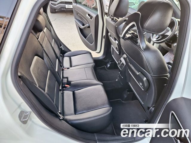 Mercedes-Benz B-Class B200 d