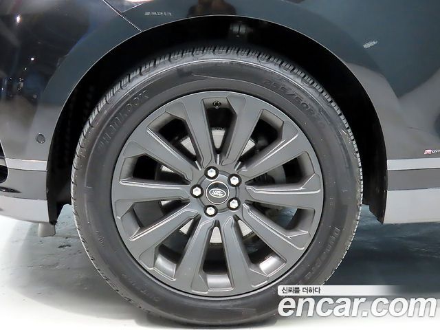 Land Rover Range Rover Velar 2.0 D240 R-Dynamic SE