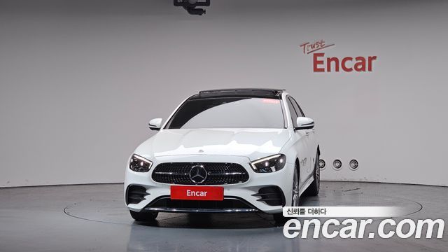 Mercedes-Benz E-Class E350 4MATIC AMG Line