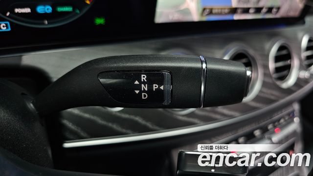 Mercedes-Benz E-Class E350 4MATIC AMG Line