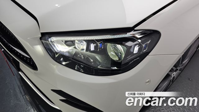 Mercedes-Benz E-Class E350 4MATIC AMG Line