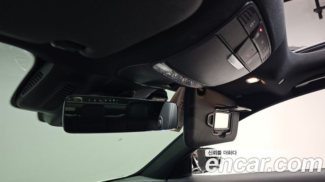 Mercedes-Benz E-Class E350 4MATIC AMG Line
