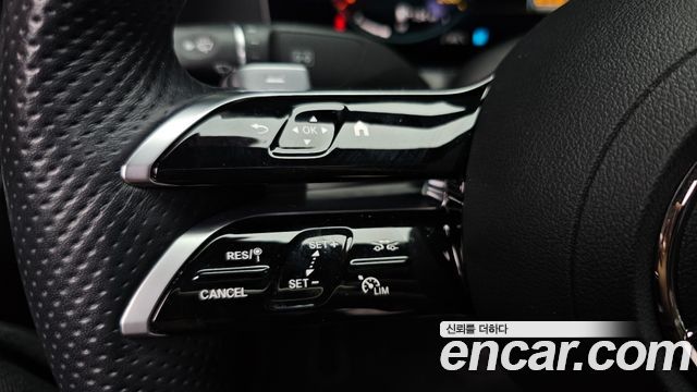 Mercedes-Benz E-Class E350 4MATIC AMG Line