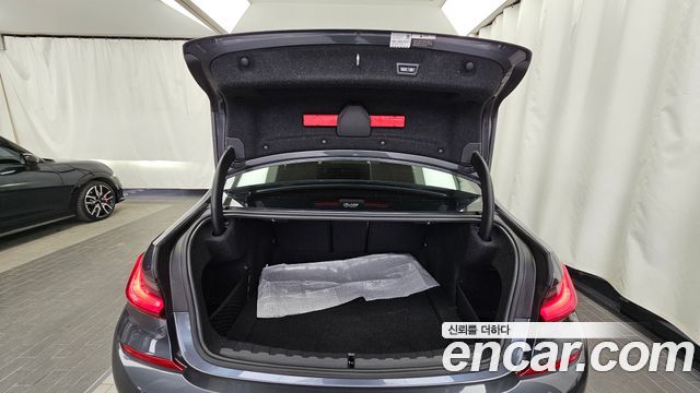 BMW 3-Series 320i M Sport