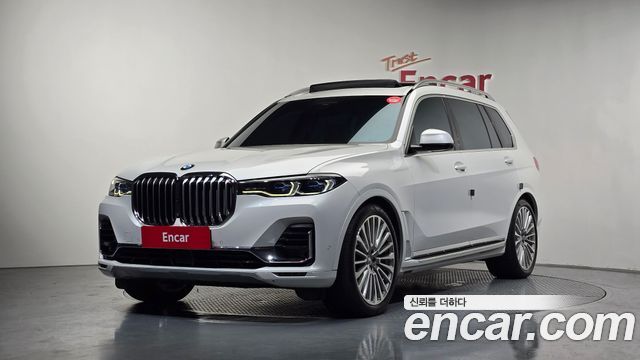BMW X7 xDrive 40i Design Pure Excellence 7-Seater