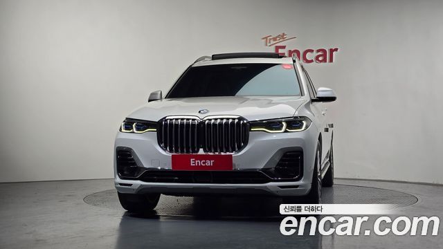 BMW X7 xDrive 40i Design Pure Excellence 7-Seater