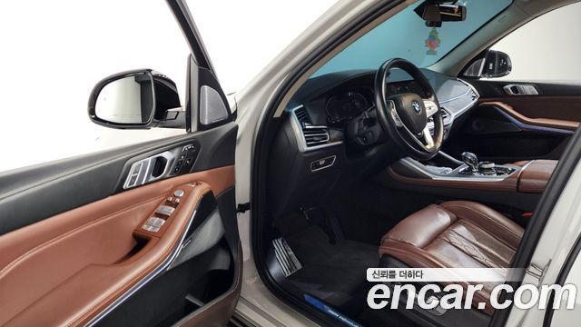 BMW X7 xDrive 40i Design Pure Excellence 7-Seater