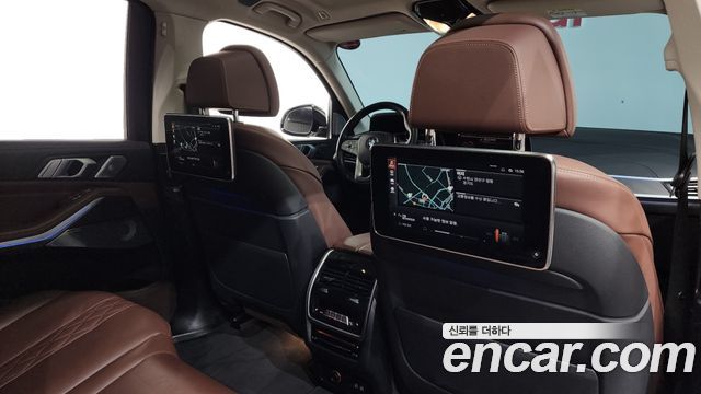 BMW X7 xDrive 40i Design Pure Excellence 7-Seater