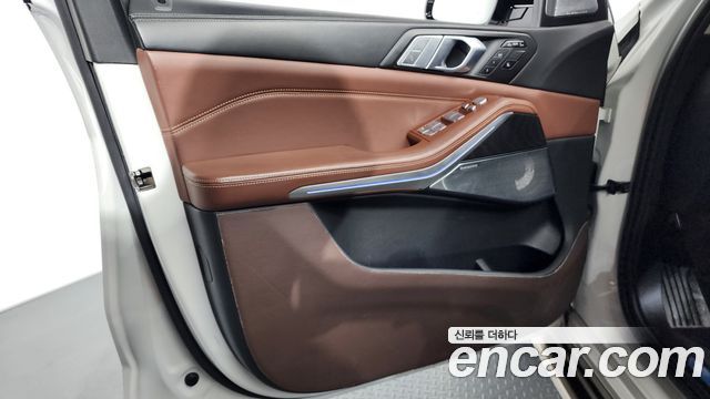 BMW X7 xDrive 40i Design Pure Excellence 7-Seater