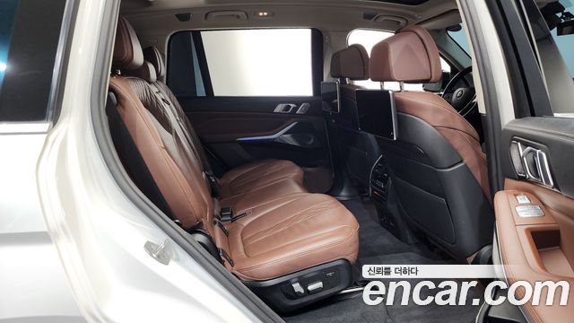 BMW X7 xDrive 40i Design Pure Excellence 7-Seater