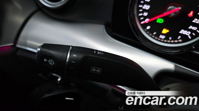 Mercedes-Benz E-Class E200 Avantgarde