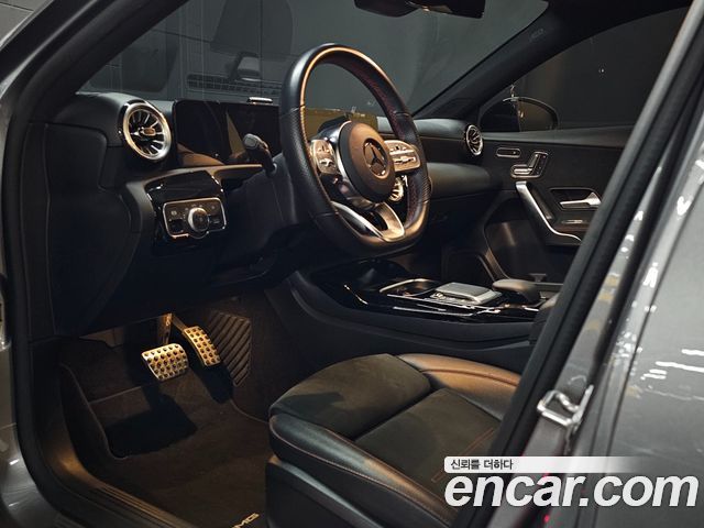 Mercedes-Benz A-Class AMG A45 4MAITC+ Hatchback