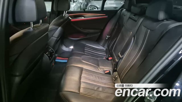 BMW 5-Series 520i M Sport