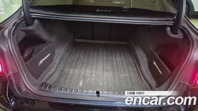 BMW 5-Series 520i M Sport