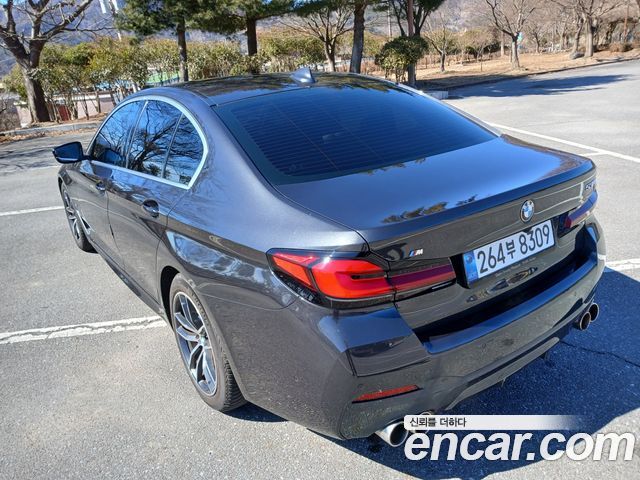 BMW 5-Series 520i M Sport