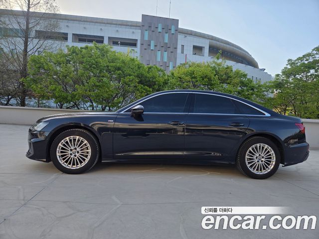Audi A6 45 TFSI Premium
