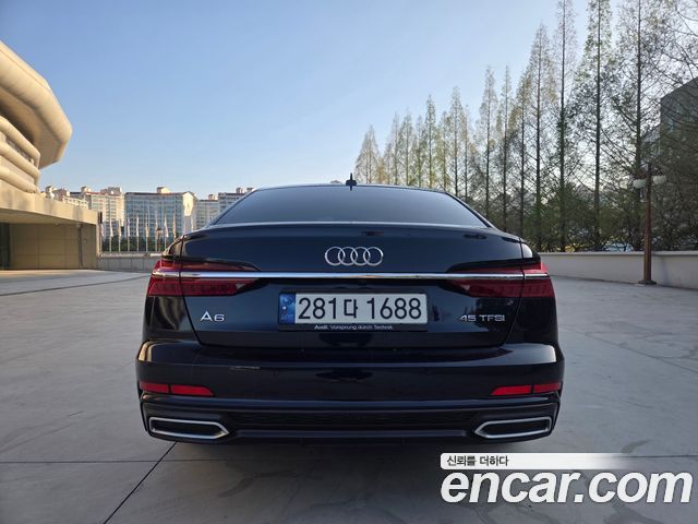 Audi A6 45 TFSI Premium