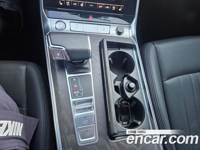 Audi A6 45 TFSI Premium
