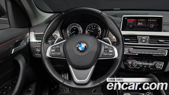 BMW X1 xDrive 20i Advantage
