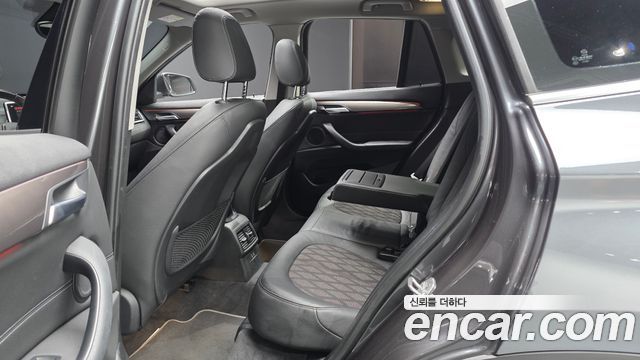 BMW X1 xDrive 20i Advantage