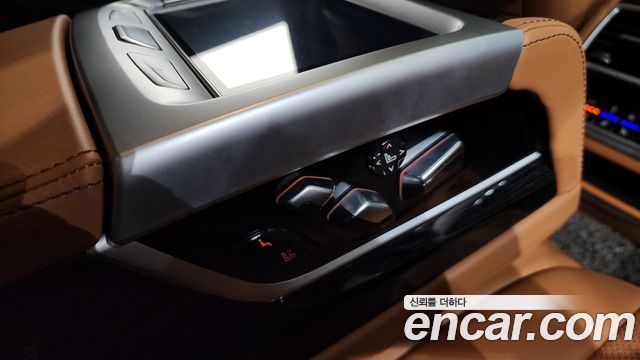 BMW 7-Series 730d xDrive M Sport