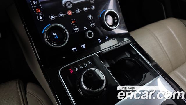 Land Rover Range Rover Velar 3.0 D300 R-Dynamic HSE