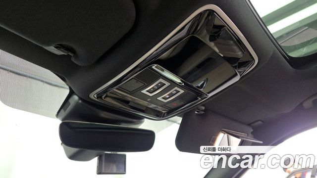 Land Rover Range Rover Velar 3.0 D300 R-Dynamic HSE
