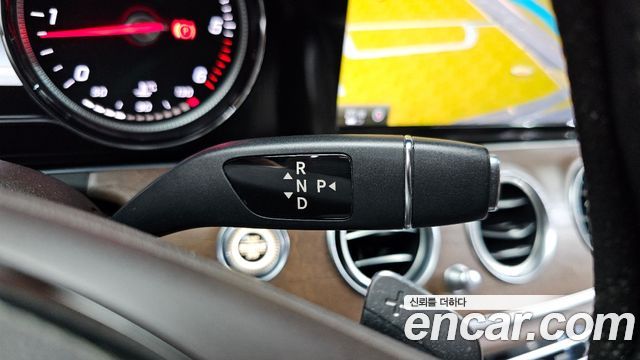Mercedes-Benz E-Class E220d 4MATIC Exclusive