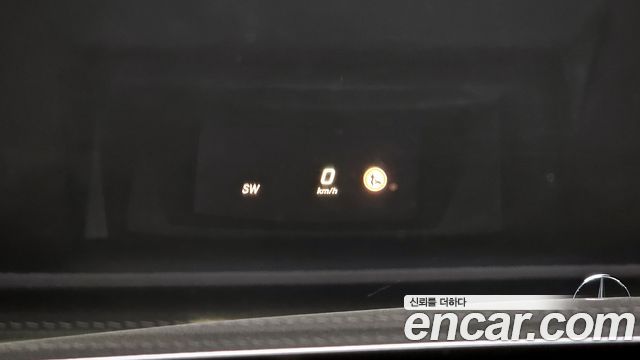 Mercedes-Benz E-Class E220d 4MATIC Exclusive