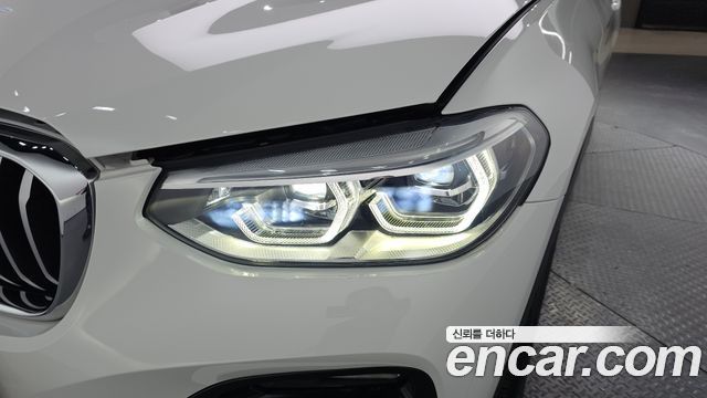 BMW X4 xDrive20i xLine