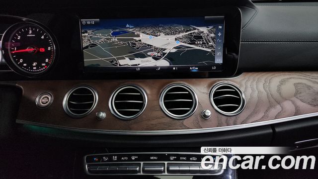 Mercedes-Benz E-Class E220d Exclusive