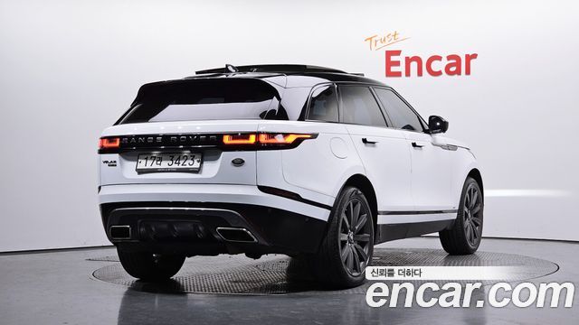 Land Rover Range Rover Velar 3.0 D300 R-Dynamic HSE