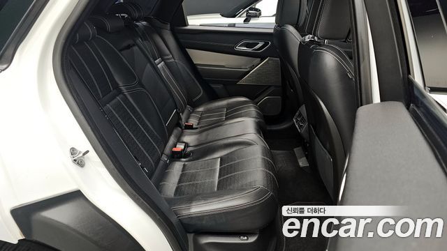 Land Rover Range Rover Velar 3.0 D300 R-Dynamic HSE